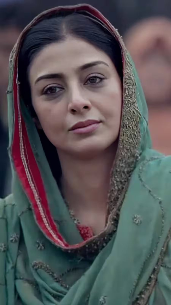 moviebeing's tweet photo. Tabu in
#Andhadhun #Maqbool #Haider #Fitoor https://t.co/kswjDf50rK