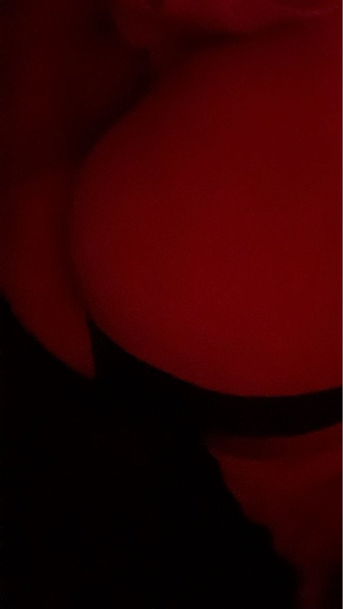 makeitworthwile's tweet photo. flip ur phone around like ur gonna flip me for a better look >_<

#nsfwtwt https://t.co/vfuIhDoJvc