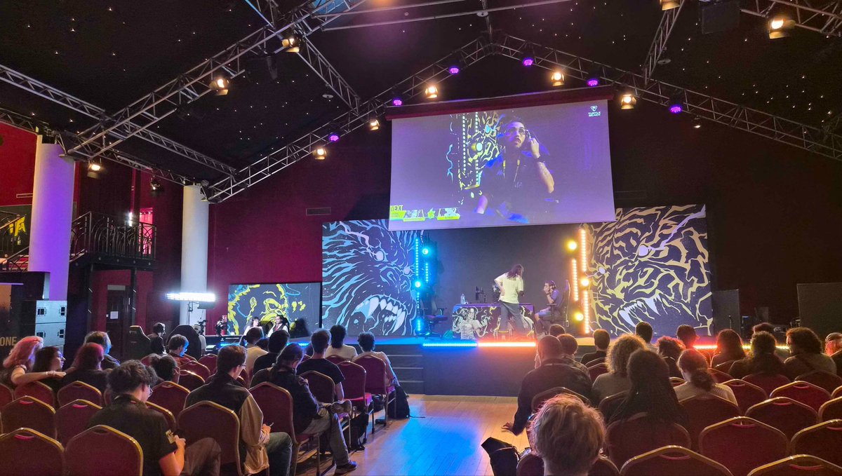 FE_IDF's tweet photo. De passage à l’@UFA_Gaming ce week-end, et toujours aussi impressionnant ! 🥰

Bravo @Gozulting pour cette belle réussite 👏 https://t.co/xwkweoRi0w