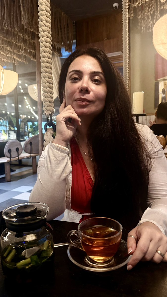 DeeptaNagpal's tweet photo. Currently unavailable ;) We will open on Tuesday!! Busy minding my tea :) https://t.co/4iCpp770tq