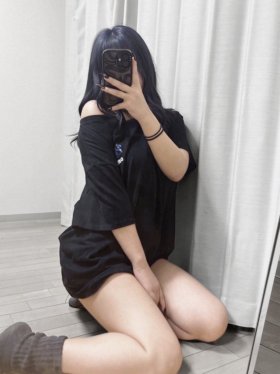 3yabi__'s tweet photo. あなた好みのかわいい女になりたいわ https://t.co/cUfKOxCkKD