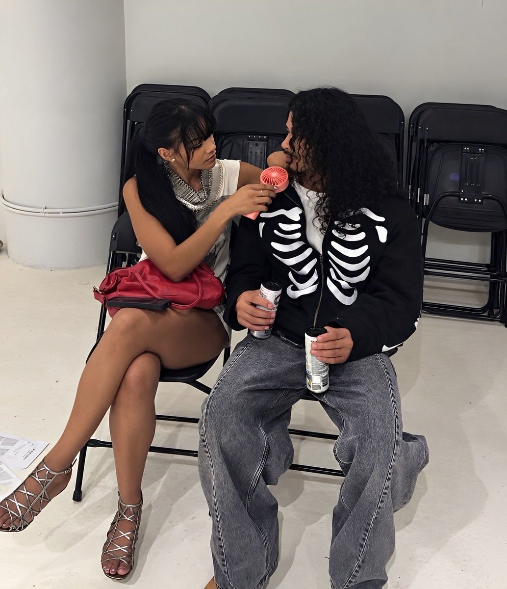 PandaSara4ever's tweet photo. He cannot believe this is his life now 🥺💞 https://t.co/UorPH6Ny3u