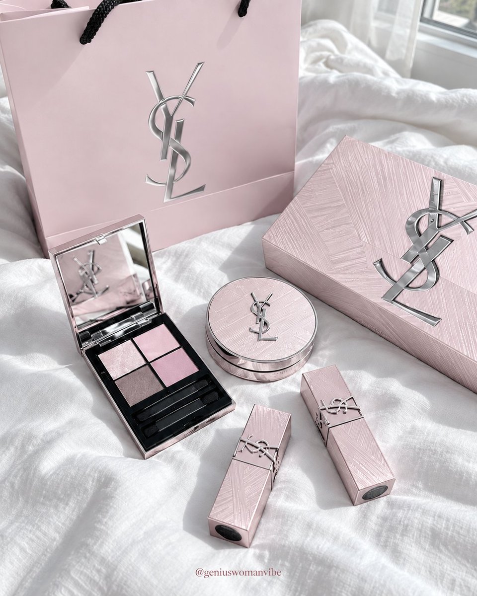 geniuswomanvibe's tweet photo. this shade of pink has my heart https://t.co/oKnosEerCE