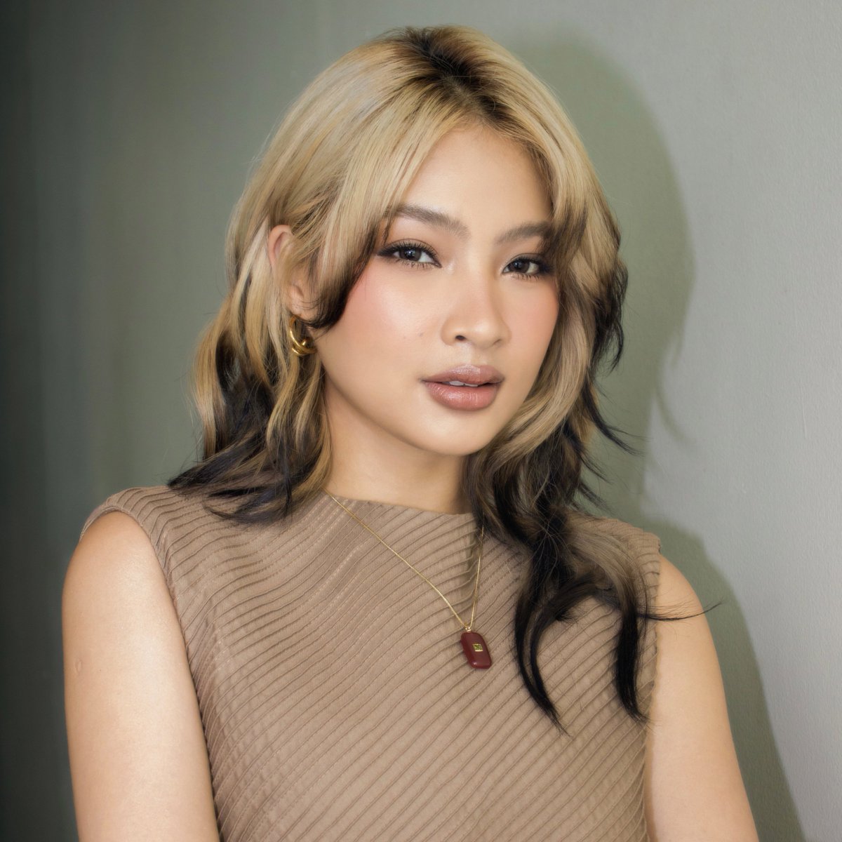 latenightxoshow's tweet photo. Happy birthday to Colet, she turns 25. BINI’s golden girl radiates pure star power in these portraits. https://t.co/BbrkoQuKwB