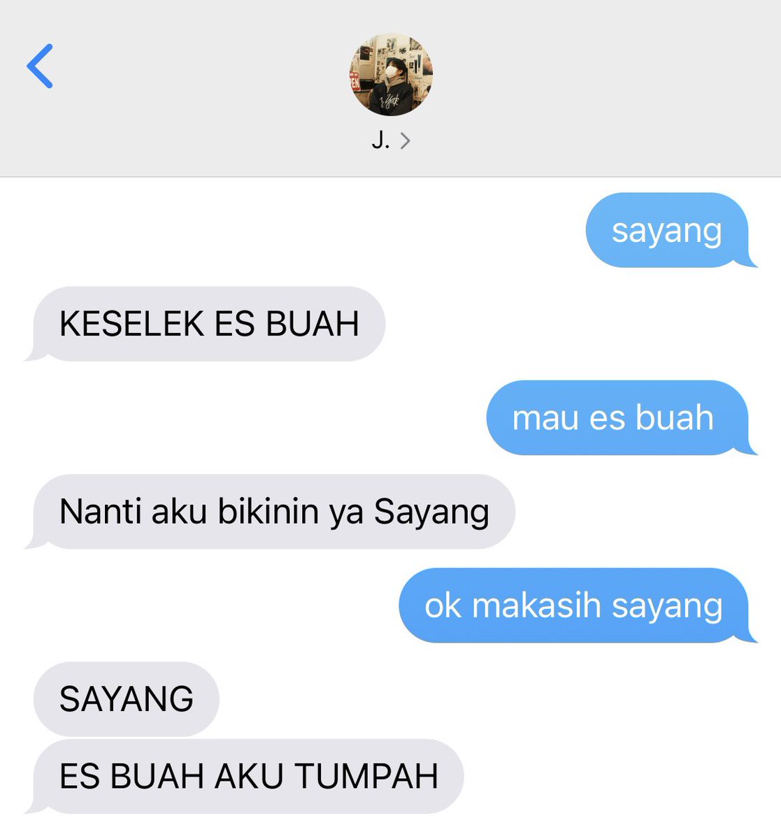 hoonfla's tweet photo. temen tapi punya bayi edisi beginilah kalo kitten sedang manja ❤️ — hoonsuk one tweet au https://t.co/zYAeRG4fjK