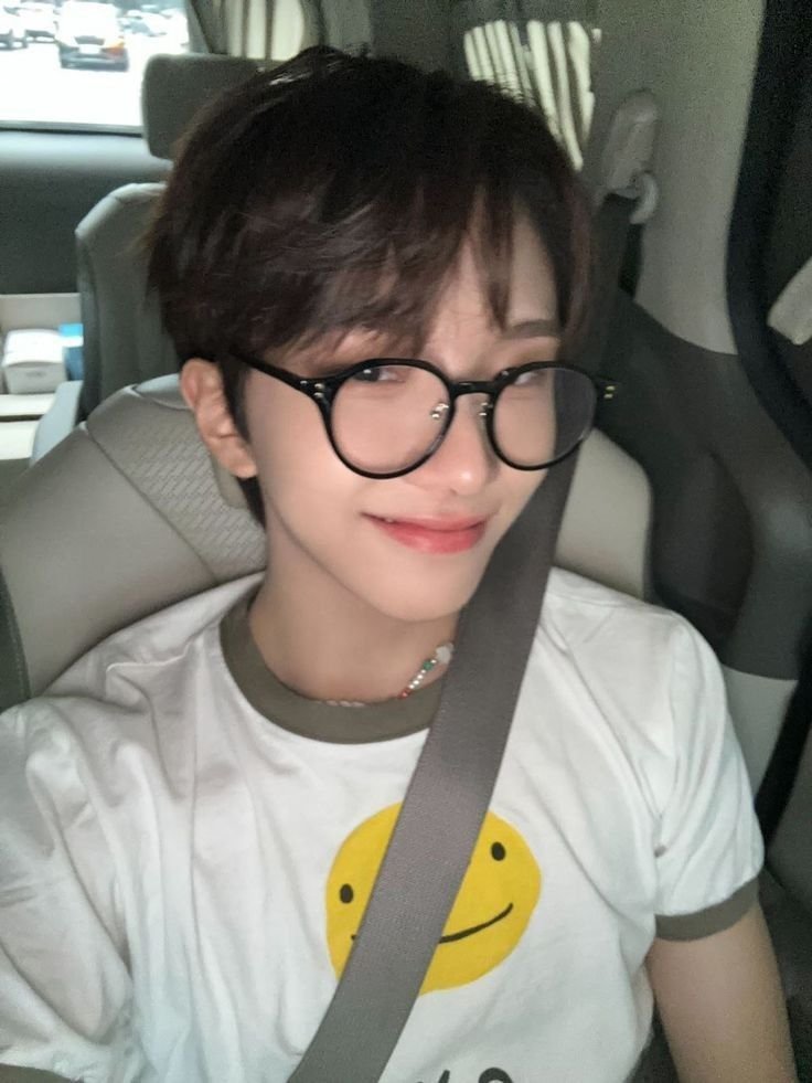 teenswoonhak's tweet photo. https://t.co/vb91EOY1IV