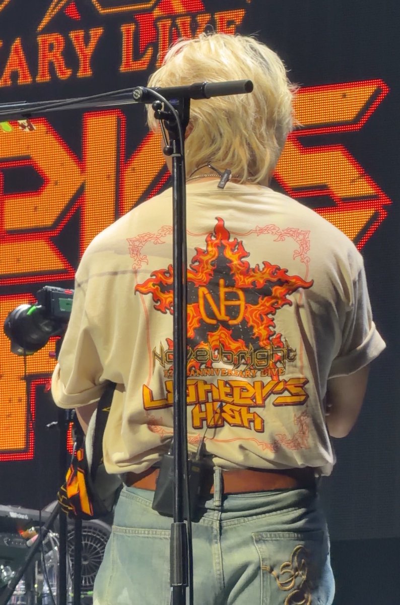 0817_nb's tweet photo. 今の髪好きだけどアリーナは
髪切っちゃうんだろうな〜🥹
大好きな白T×デニムで最高でした🥹💖
途中タオルくるくるしてて可愛かった笑

#Novelbright
#山田海斗 https://t.co/EoiYwdIBB5