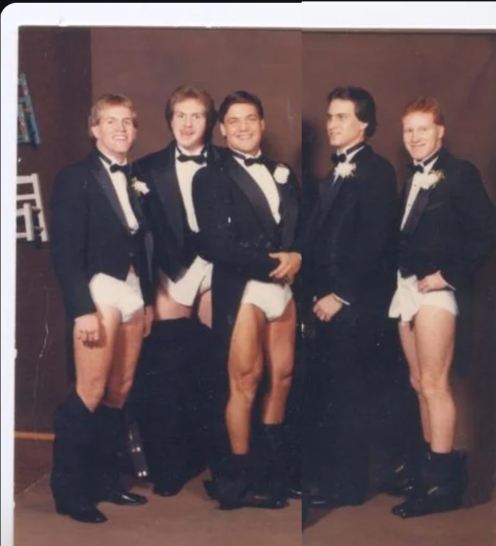 Herewego10132's tweet photo. Now these are the groomsmen you want 🤵‍♂️ https://t.co/cycP6UFjbo