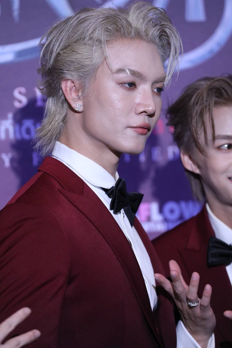 ManoodTing_TH's tweet photo. "โบ๊ท-โอ๊ต" ในงาน "KNOT FINAL PREMIERE - EPISODE 12" รับชมตอนจบสุดท้ายพร้อมกับเหล่านักแสดง 

KNOT SERIES FAN SCREENING

#KNOTFinalPremiere
#KNOTseries #BoatOat 
#BoatYongyut #OatPasakorn https://t.co/E1XWwE1GuJ