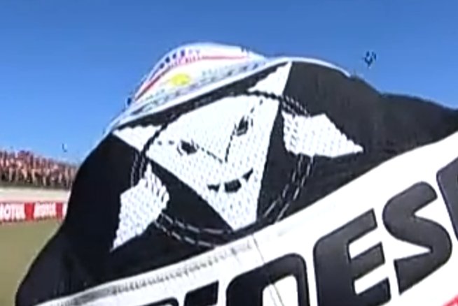 Ariel_WRC's tweet photo. Tak z innej beczki, to okropne było to stare logo Dainese. 🙄

#MotoGP #SanMarinoGP #MotoGPPL #PolsatMotoGP https://t.co/WgXaPwGD1B