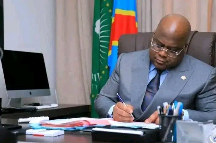 EphraKimuana's tweet photo. Le Président de la République a signé une Ordonnance portant Organisation et Fonctionnement du Comité d’organisation du Dialogue National pour la Paix, la Cohésion et la Refondation de l’Etat 

#Rdc
#PresidenceRdc https://t.co/VeUi4ZwuPJ