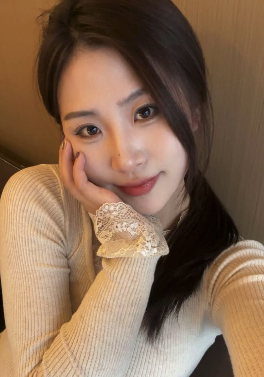 MargaretRo30838's tweet photo. 人机滚一边，现在来一个正常男生，信不信我分分钟把你聊🐍了 https://t.co/ST9IyXgmvK