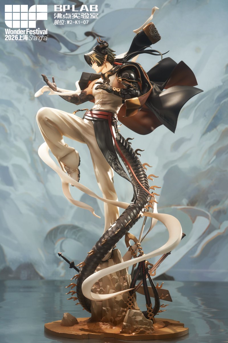 leo_k_cor_sss's tweet photo. WF2026ShangHai 山峦重岳 参上
重岳-山峦重岳  
原画:@在暖灯下旋转的便利店香肠 
原型:@星星星大星
涂装:@碎喵
尺寸(cm): 45高 25宽  25深 
零件总数:41本体地台+31片龙鳞  
有花臂水贴+身体花纹水贴 脸部需涂装 
WF展会价格:  1700  25套 https://t.co/zBfsxFLHJQ