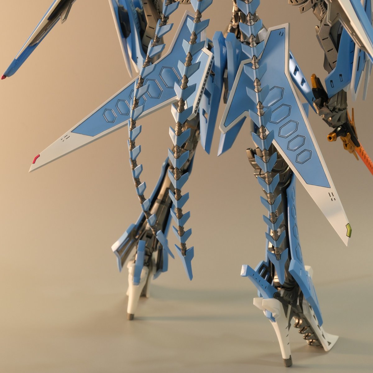 JCHK1990's tweet photo. VSMS 1/100【五星物語】破裂人偶 - 鷹首型

跨越八個月的慢作業，完成

#ボークス #volks #vsms #ファイブスター物語 #五星物語 #fss #thefivestarstories #プラモデル #modelkit #plamodel https://t.co/5AACBcWD94
