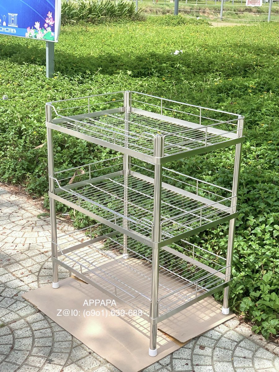 VnAppapa's tweet photo. Kệ inox 304 Đứng 3 tầng Dài 60cm R40 C73cm Để ly chén bát nồi chảo rổ ráp bếp Giao mọi miền #appapa #keinox304 #kechenbat #ke3tang #thinhhanh https://t.co/fUaFnexp0W
