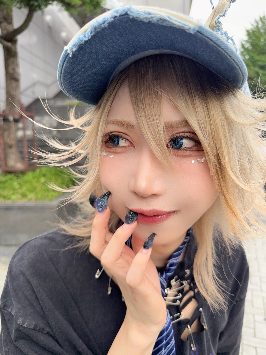 gravi_roku's tweet photo. リクト。おめでと。
楽しかったし。楽しそうな顔してたな。

今年。誕プレ。何あげたら。いいと思う？。 https://t.co/T7taImaOXR