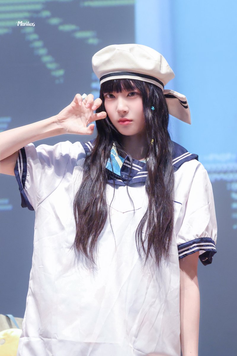 Marilux0104's tweet photo. 260913

#TUIDE #튜이드 
#SEAH #세아 https://t.co/gsxn5j9mqV