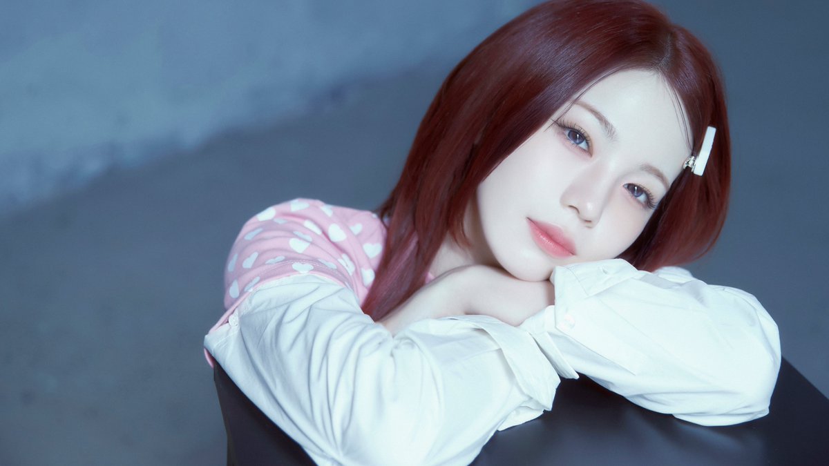 NiziU__official's tweet photo. NiziU(니쥬) "Sour Grapes" 
CONCEPT PHOTO💥
#AYAKA #아야카

🍇━━━━━━━━━━━━━⭒☆
NiziU(니쥬) Korea 1st Mini Album "Sour Grapes"
2026.09.28 MON 6PM (KST) Release

🎧Pre-Save "Sour Grapes"
https://t.co/JSvNDNzQLL
☆⭒━━━━━━━━━━━━━🍇

#NiziU #니쥬
#SourGrapes
#NiziU_SourGrapes