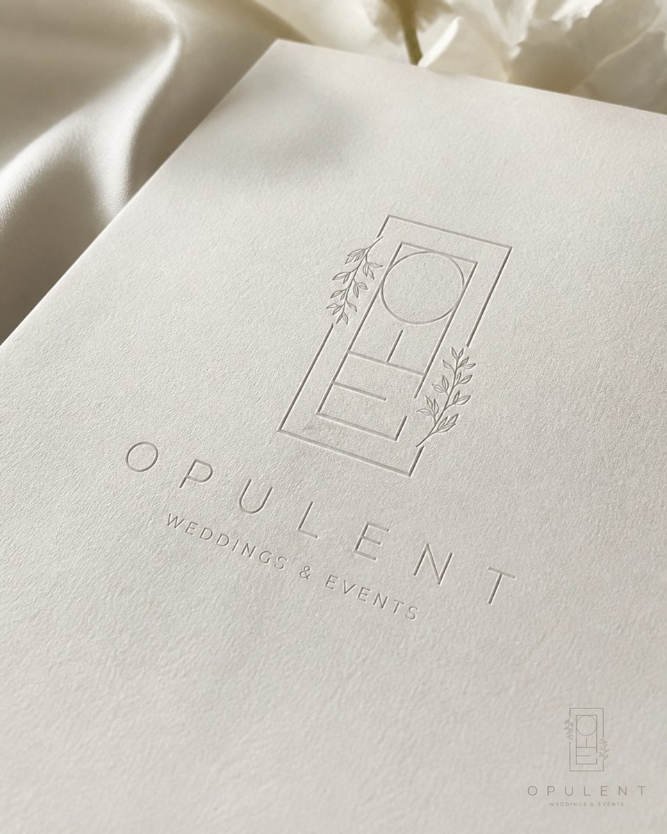 Opulent_Wedding's tweet photo. Silent luxury is felt before it is seen. Experience the tactile elegance of embossed stationery: minimalist design for your wedding suite.

Start your journey: https://t.co/cTOU3Mac8S

#SilentLuxury #WeddingStationery #LuxuryWedding #OpulentWeddings https://t.co/H7RPJIL36f