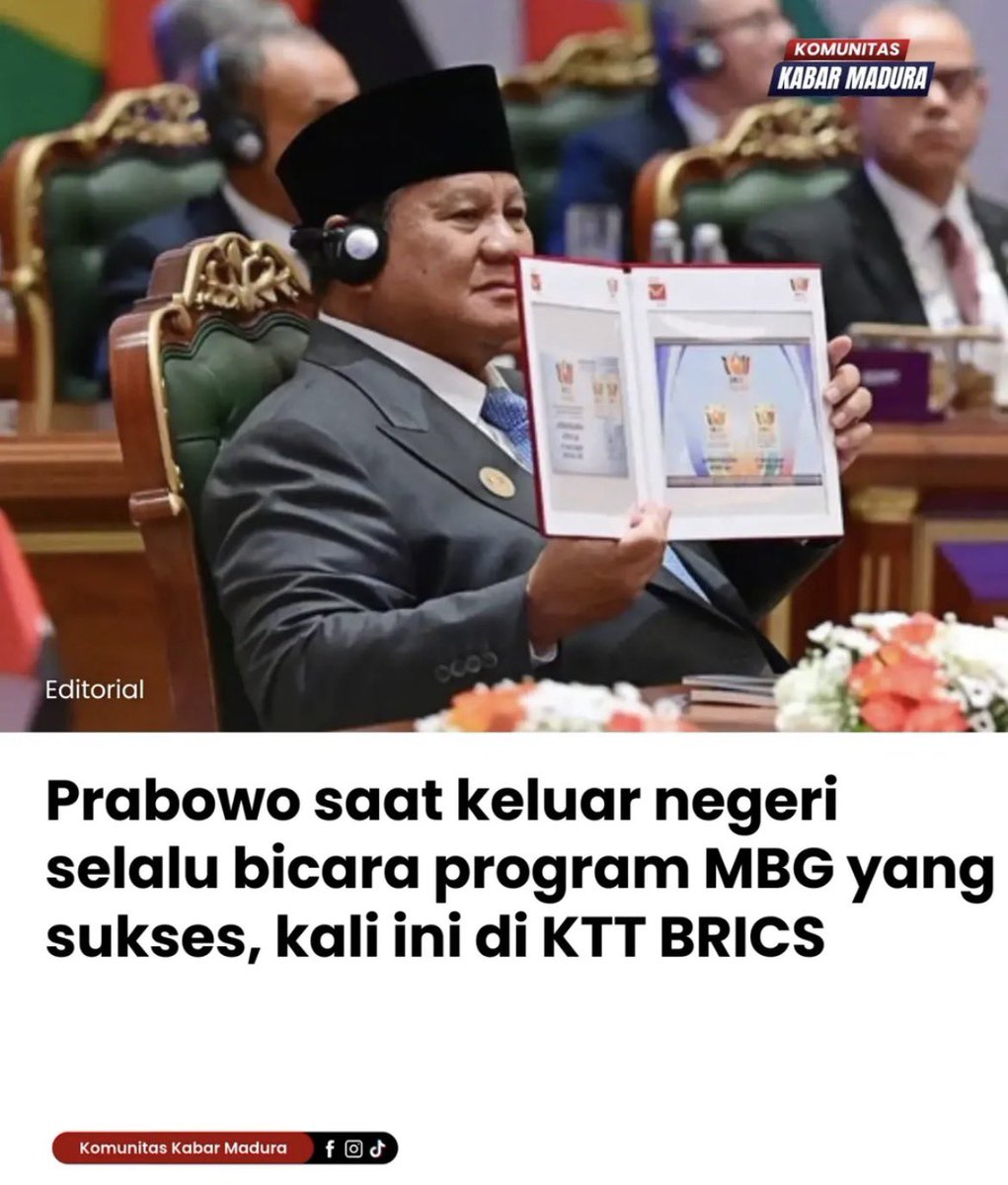 GusDikaOfficial's tweet photo. Bangganyaaaa 😍😍😍 punya presiden yang sukses meracuni anak-anak bangsa 😍😍😍😍😍😍😍 https://t.co/PtRf02xKrP