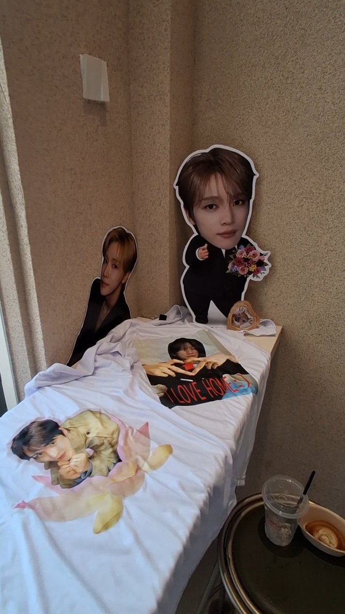 jeongqhann's tweet photo. merayakan ultah sungchan di event @deardeersc 🫶🏻
#25BloomWithSungchan
#MyDeerestSC
#나는사실성찬생일을정말좋아해 https://t.co/K2fWsu5kHw