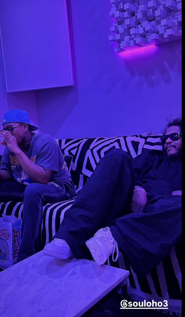 michellej1212's tweet photo. Az Chike x Ab Soul https://t.co/TjZ0XX3zkH
