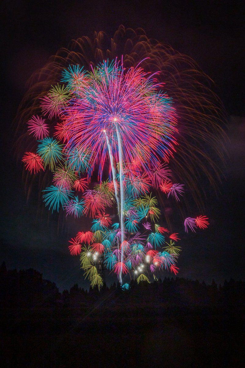 _IKE4_'s tweet photo. 2026/9/11 新潟県小千谷市🎆
浅原神社秋季例大祭奉納大煙火 https://t.co/cGnl3uYFpN