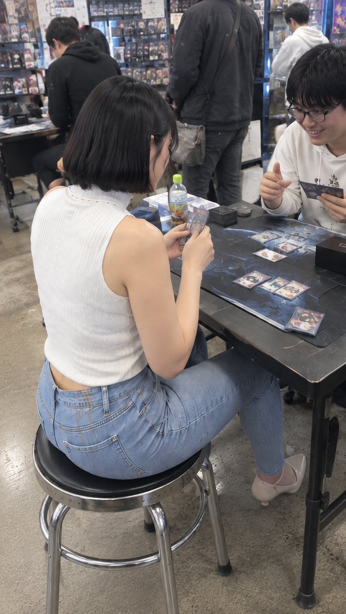 fshi_ai's tweet photo. DTデュエリストさん「カタパルトタートル射出!!!」
女デュエリストさん「おい,何出してんだよ!」
DTデュエリストさん「ｽｲﾏｾﾝﾕﾙｼﾃｸﾀﾞｻｲ」 https://t.co/Uy11cmuKUG