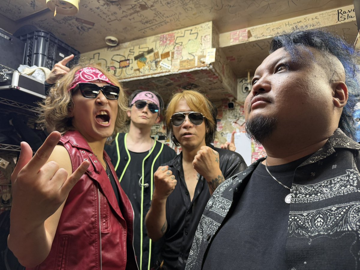 p8ds_p's tweet photo. 池袋イーストゲートツアーファイナル
長丁場参戦してくれたKomachiの
皆＆キャストの皆サンキューです🔥
お陰様で最高にアツいイベントになりました！
これからもスター街道突き進んで行くので
一つ宜しくお願いします。

そしてこの後重大発表します！
要チェック❤️‍🔥 https://t.co/hDrQkRYqlv