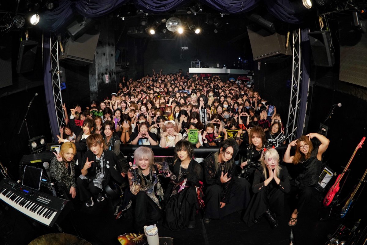 yugiri_Daizy's tweet photo. 2026年9月12〜13日(土日)渋谷REX
ABC vs Janne〜Respect Cover 2man LIVE〜vol.3「男女Nights」

Janne Da Arc Respect Cover Band

9/12(土)女限Night&9/13(日)男限Night
SE〜Deja-vu〜
01 explosion
02 7-seven-
03 マリアの爪痕
04 Confusion
05 ツメタイカゲロウ
06 DOLLS
07 霞ゆく空背にして
08 ヴァンパイア
09 -救世主 メシア-
10 Judgement 死神のKiss

ENCORE(全員登場)
11 feel the wind

9/13(日)女限Night(追加公演)
SE〜Deja-vu〜
01 Judgement 死神のKiss
02 7-seven-
03 マリアの爪痕
04 Confusion
05 ツメタイカゲロウ
06 DOLLS
07 霞ゆく空背にして
08 explosion
09ヴァンパイア
10 -救世主 メシア-

ENCORE(全員登場)
11 feel the wind

#ABCvsJanne