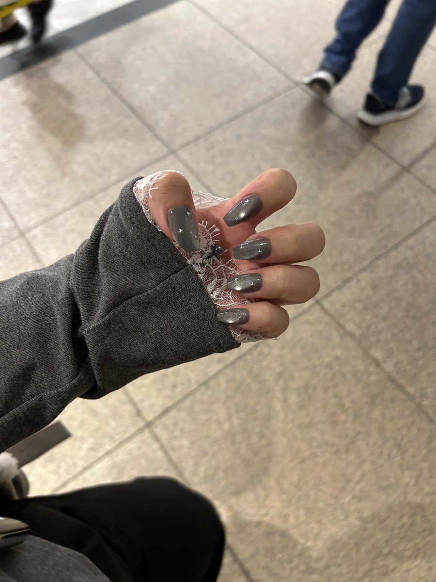 nrnrmanr's tweet photo. @hwasan_4310 へへへへ実はネイルチップで✨𐔌՞ ܸ.ˬ.ܸ՞𐦯💅 https://t.co/zpA986lBpC