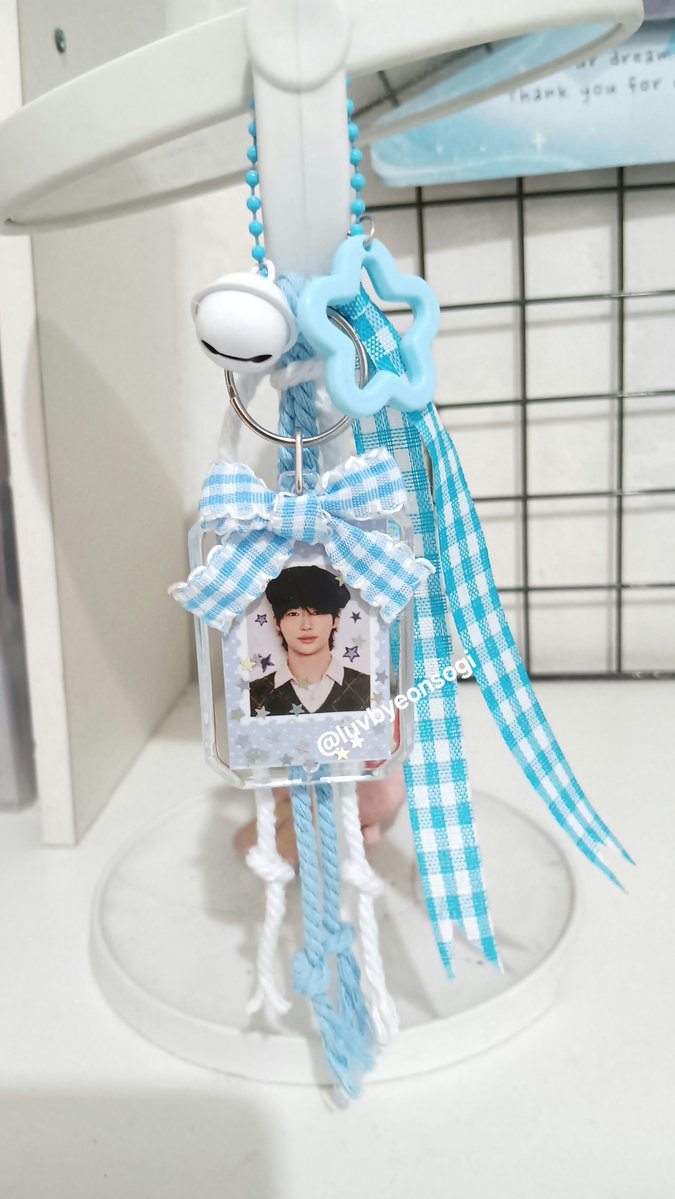 luvbyeonsogi's tweet photo. freebies ak on process🏃🏻‍♀️🏃🏻‍♀️🏃🏻‍♀️

the mess                           the result! 💙 https://t.co/VwKUf3RvcD