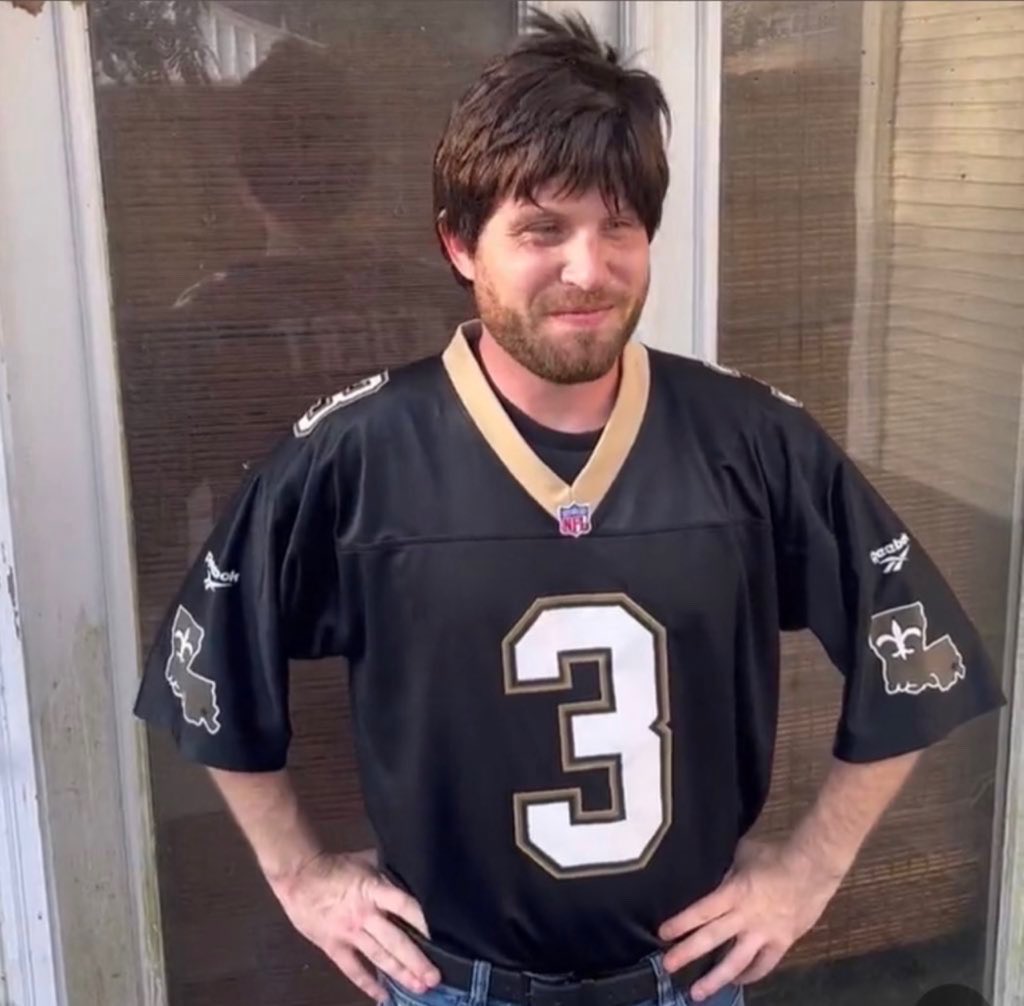 snowlikejonn's tweet photo. Gameday #saints https://t.co/442Mlx5bZq