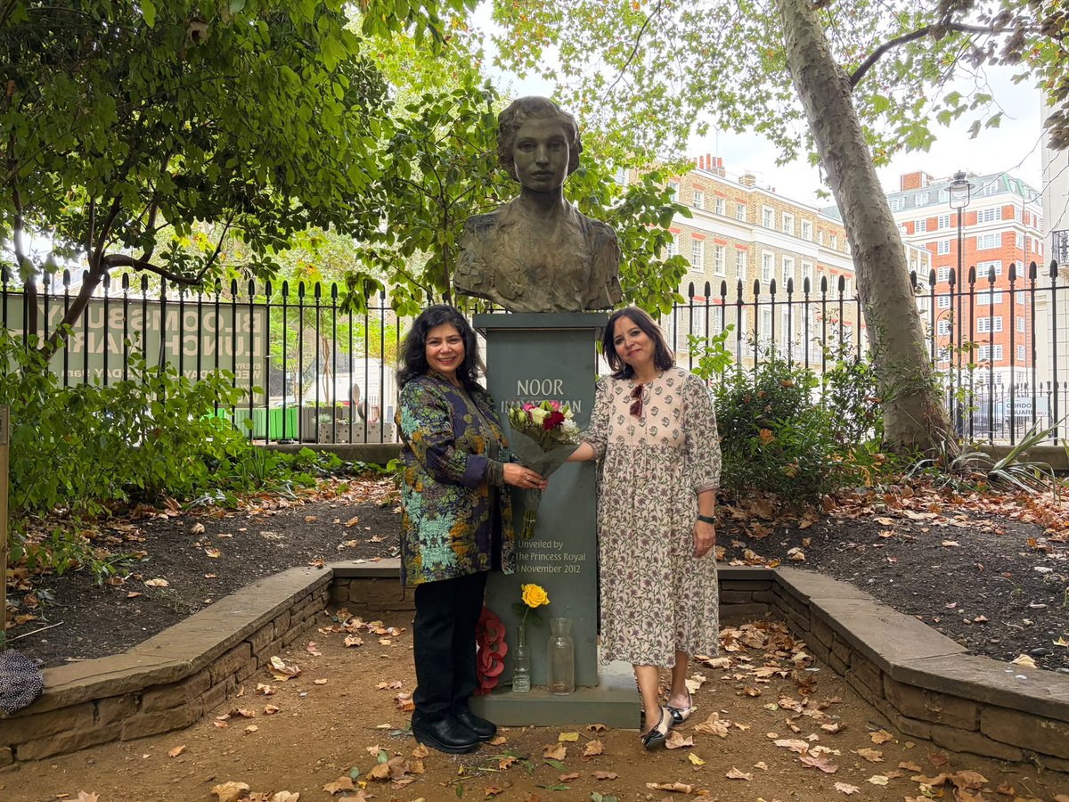 shrabanibasu_'s tweet photo. Remembering #WWII heroine #NoorInayatKhan on her death anniversary. With fellow trustee Aditi Khanna at Gordon Square. Always lovely to introduce Noor to new people and show them the #BluePlaque outside her London house. Welcome to the group Adam. 🙂 #SOE #WAAF #GeorgeCross https://t.co/L9gTTqirFc
