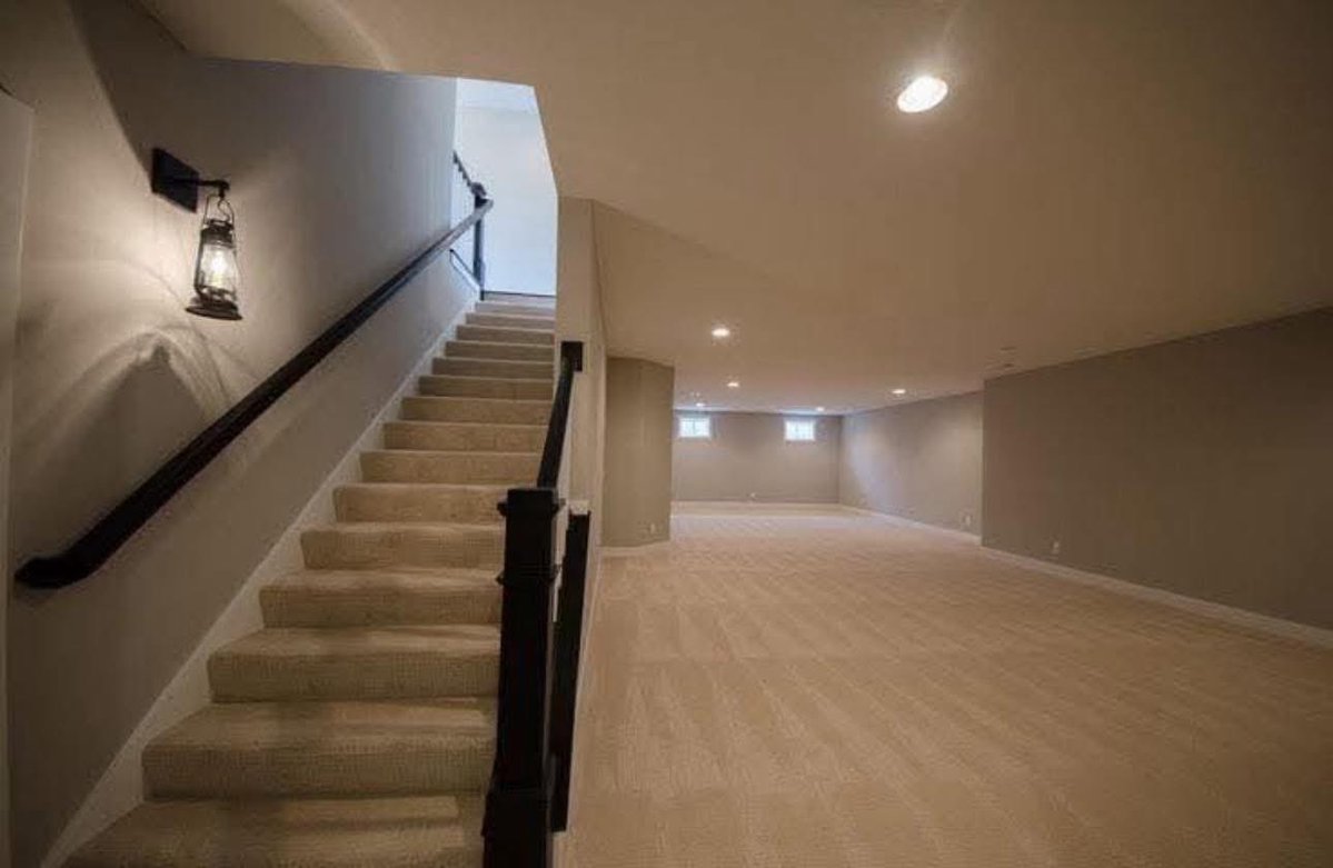 Jameca2011's tweet photo. when I say I want a basement, this the kind I'm talking about 😍☺️ not them unfinished creepy ones 😭 https://t.co/ryLWwZRUlf