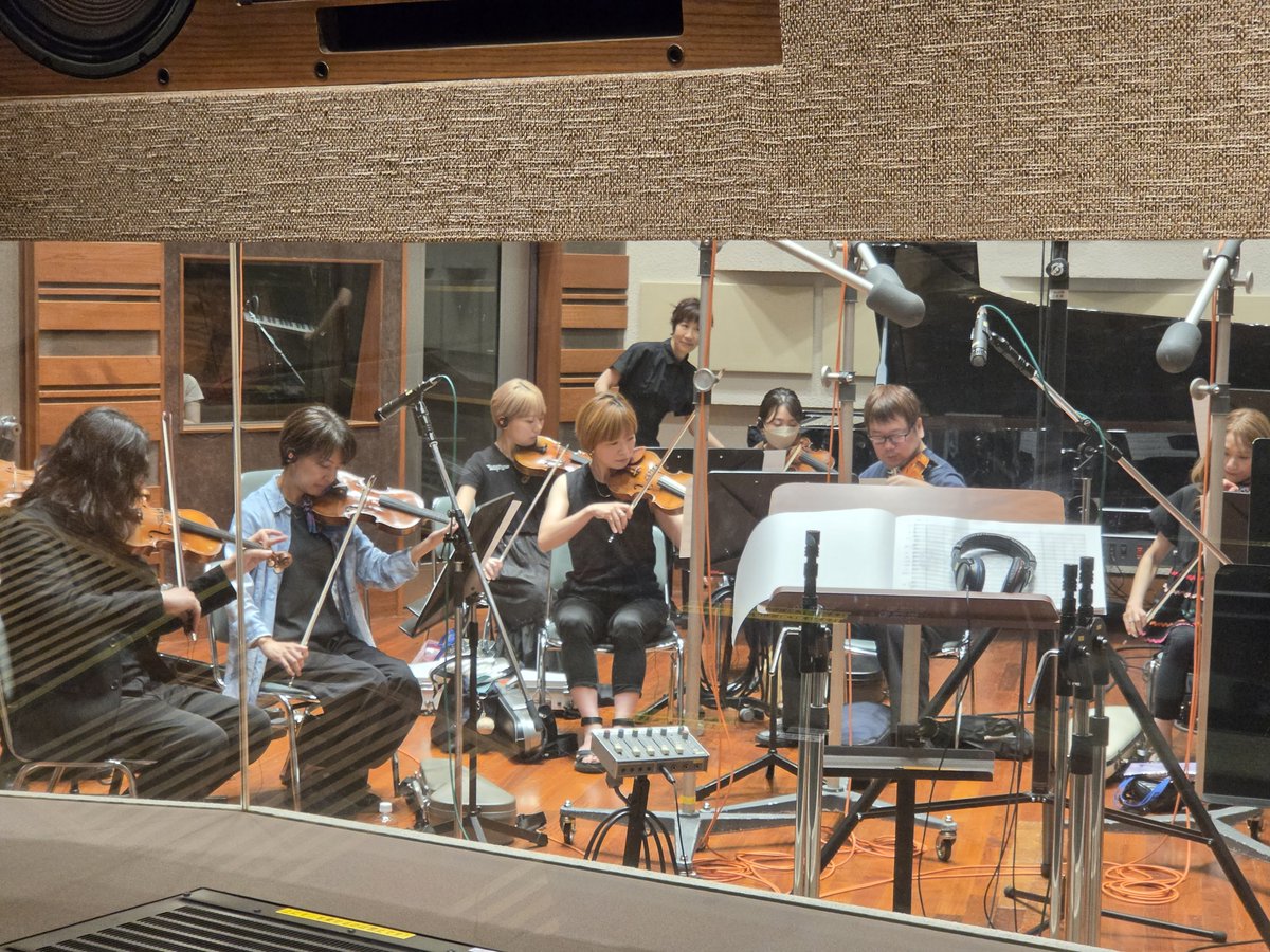 YokoKannoCH's tweet photo. 数日前、録音スタジオで #ひよこ隊長 が目撃されました。
Captain Duckling aka #YokoKanno was spotted at a recording studio the other day. https://t.co/M3g2aa25l1