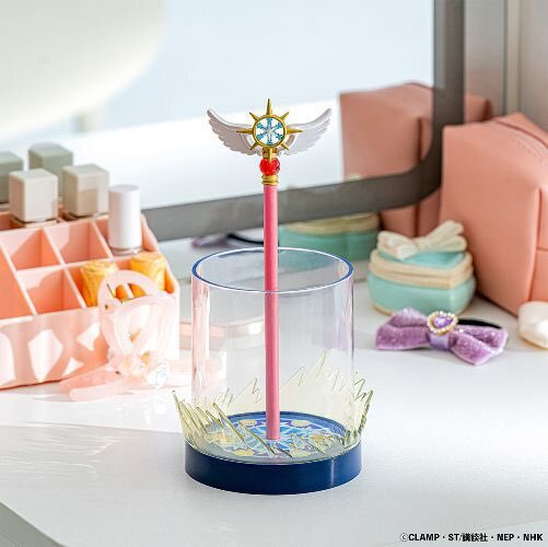 awkstq372273's tweet photo. 【交換】カードキャプターさくら CCさくら タイトーくじ (求)画像1枚目LEDライト付きミラー  (譲)画像2枚目コスメスタンド ■郵送、送料相互負担 検索からでもお声掛けお待ちしております。Yahooフリマアプリを使って匿名配送も可能です。 https://t.co/d1QKN5XqnM