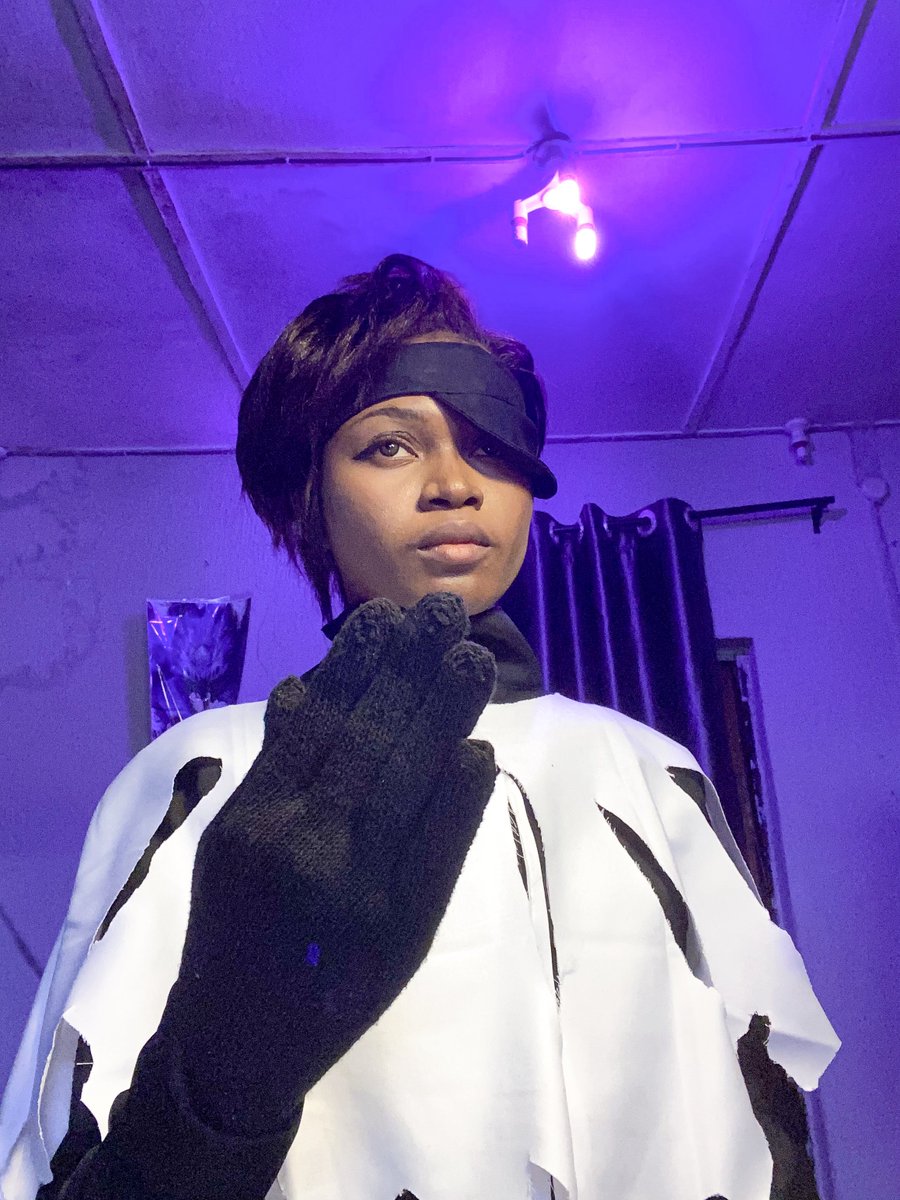 layzeelolita's tweet photo. Aizen cosplay from Bleach🇯🇵🇳🇬 https://t.co/McElOCxLFB