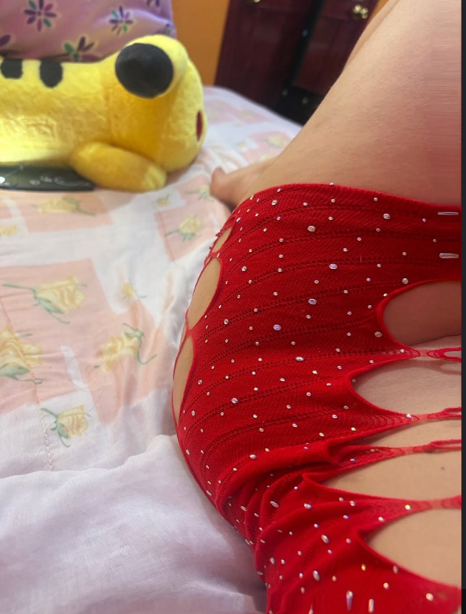 Kamashokarlis's tweet photo. Estoy muy caliente y con ganas de portarme mal?  Quien con tiempo para que me de clases de anatomía algún profesor dotado? 🥵🔥🥵🔥🥵🔥🥵 https://t.co/UJoJv1woGP