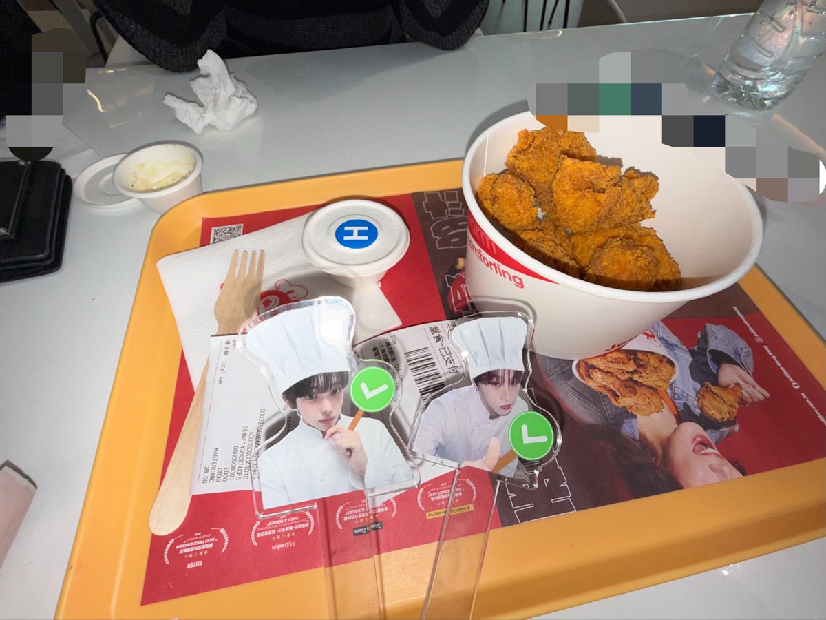 riovvu's tweet photo. 마카오음식차원달라병 ㅜ.ㅜ 너무 마힛헛네……
합격합격 대합격!! 😁🎶🎶 https://t.co/QMYWURwvg4