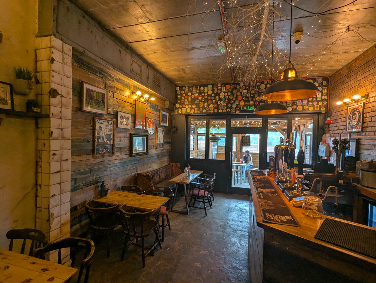 halfpintpete's tweet photo. What a great micro pub in Woodhouse Mill, Sheffield. #Craft #Beer https://t.co/fIoNxt0vdG