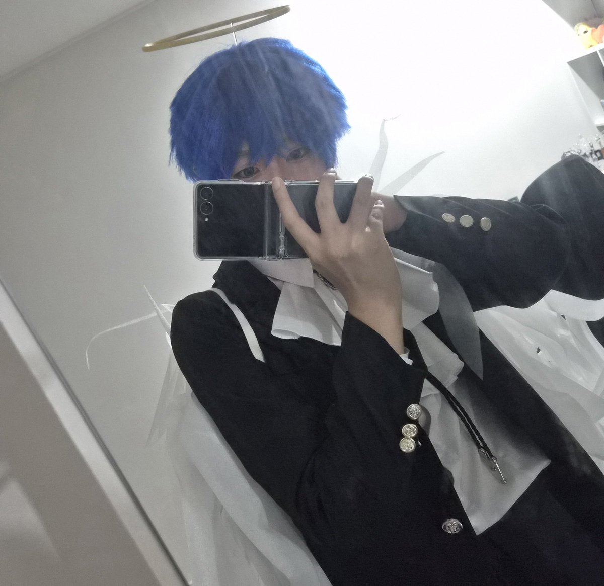 Fg0yxbJ33qiUk9's tweet photo. 사진빨을 정말정말정말 못받는 사람이라 실물을 거울샷으로밖에 못담는 슬픈 사실이 https://t.co/NHQGAdenBN
