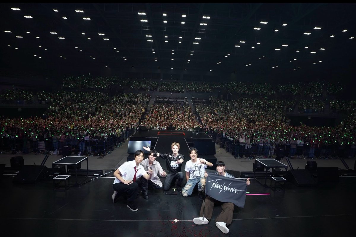 Kkorepo's tweet photo. #ジェジュン、「The WAVE」公演を終えて名残惜しさ…「悲し過ぎる。幸せな時間はまたすぐ来る！」 
🔗https://t.co/v4jXiV1wAg https://t.co/dexDq3gDuC