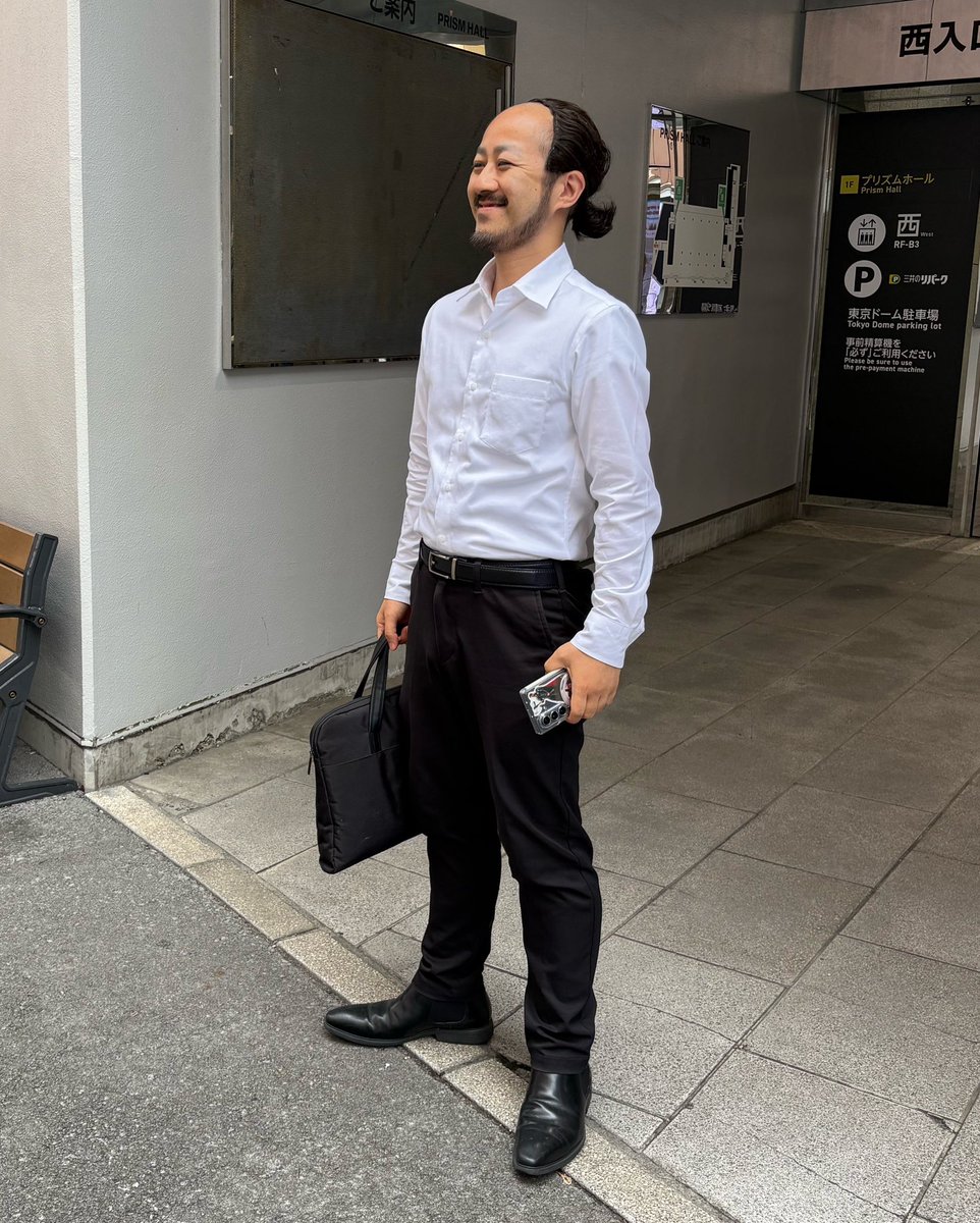 jesuscobhan's tweet photo. マジそっくり過ぎだし、良い人でした✨

 #ホラー特区
 #8番出口 https://t.co/J3ydsDJtq7