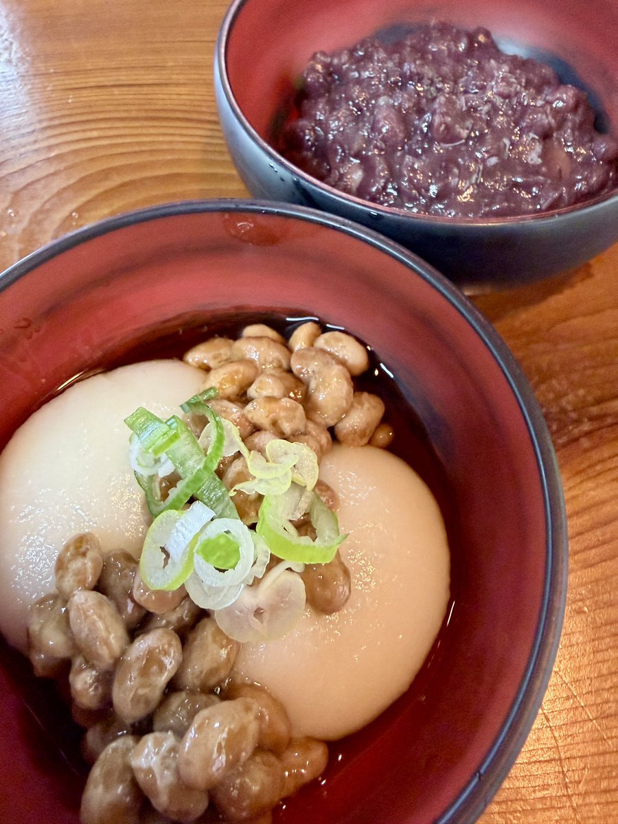 magojemu's tweet photo. 峠の茶屋続編
森高さん
餅も好きだけど
カキ氷も好きだよね
メッチャ美味かったよ
ここの茶屋
 #餅 #ラーメン #カキ氷
 #森高千里 さん
 #MIXベリーカキ氷
私的に人生初なくらい美味しいカキ氷だった♥️ https://t.co/3ztAUT4JkN