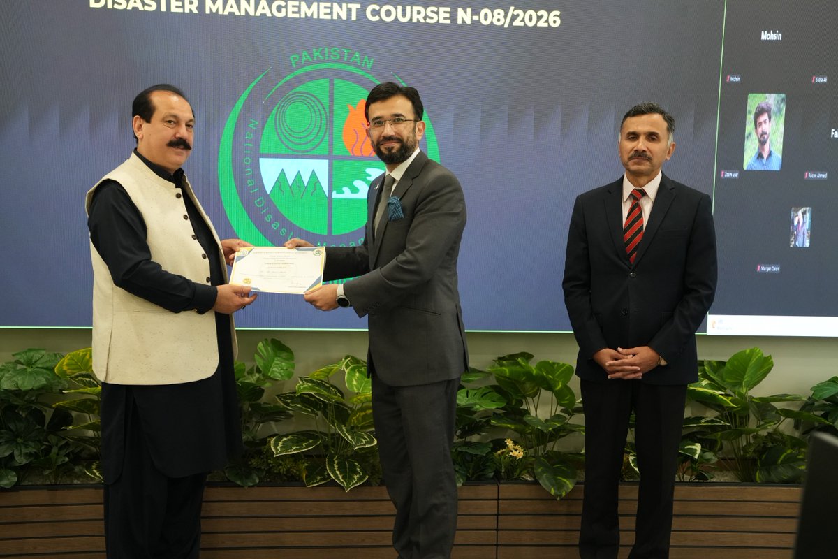 ndmapk's tweet photo. The Center of Excellence (CoE), NDMA successfully concluded Course N-08/26, marking the graduation of 66 participants representing diverse government and non-government organizations.

#NDMA #COENDMA #CourseCompletion #CertificateDistribution #CapacityBuilding #DisasterManagement https://t.co/IX8kvmP071