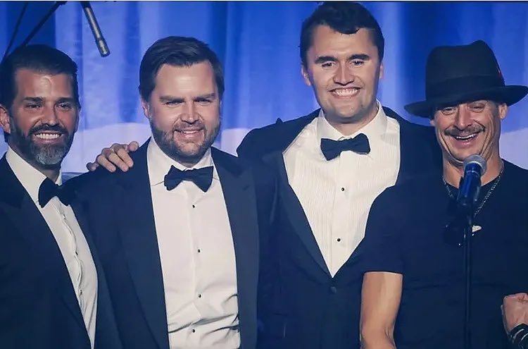 fishnfroth's tweet photo. konahead 
“I saw these morons described as "The Four Horsemen of Vaginal Dryness" and I could not breathe for a whole five minutes for the convulsive laughing. So damn apt.” https://t.co/ggdjW9NZWn