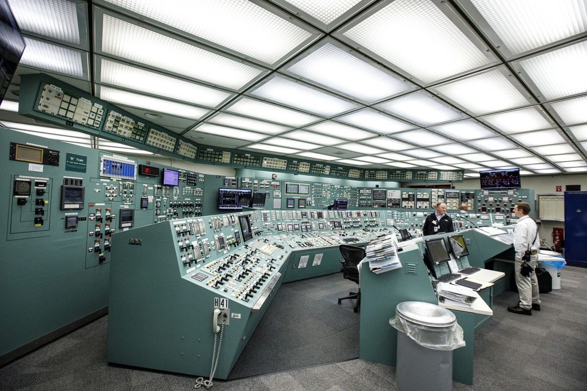 SciFiArchives's tweet photo. The unique aesthetics of nuclear power plant control rooms. https://t.co/GL0BsjcZJw