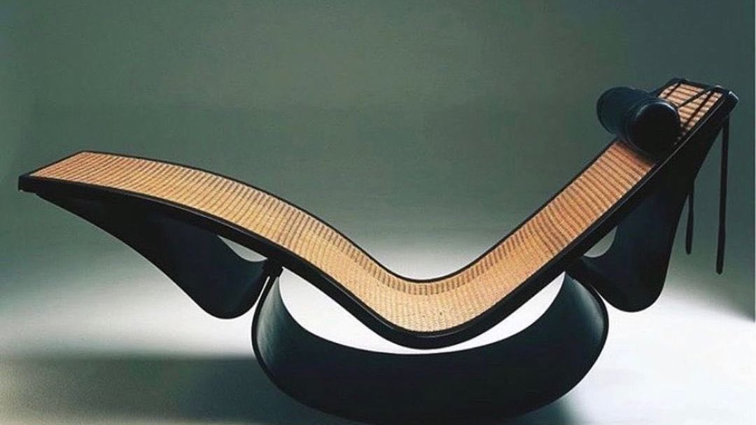 SciFiArchives's tweet photo. The art of Brazilian architect Oscar Niemeyer. The master of the curve. https://t.co/k1ZENeb8JJ