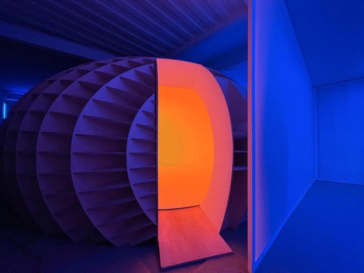 SciFiArchives's tweet photo. Chromasonic, an immersive light and sound installation in Los Angeles, California. https://t.co/pyl5RZKnVM